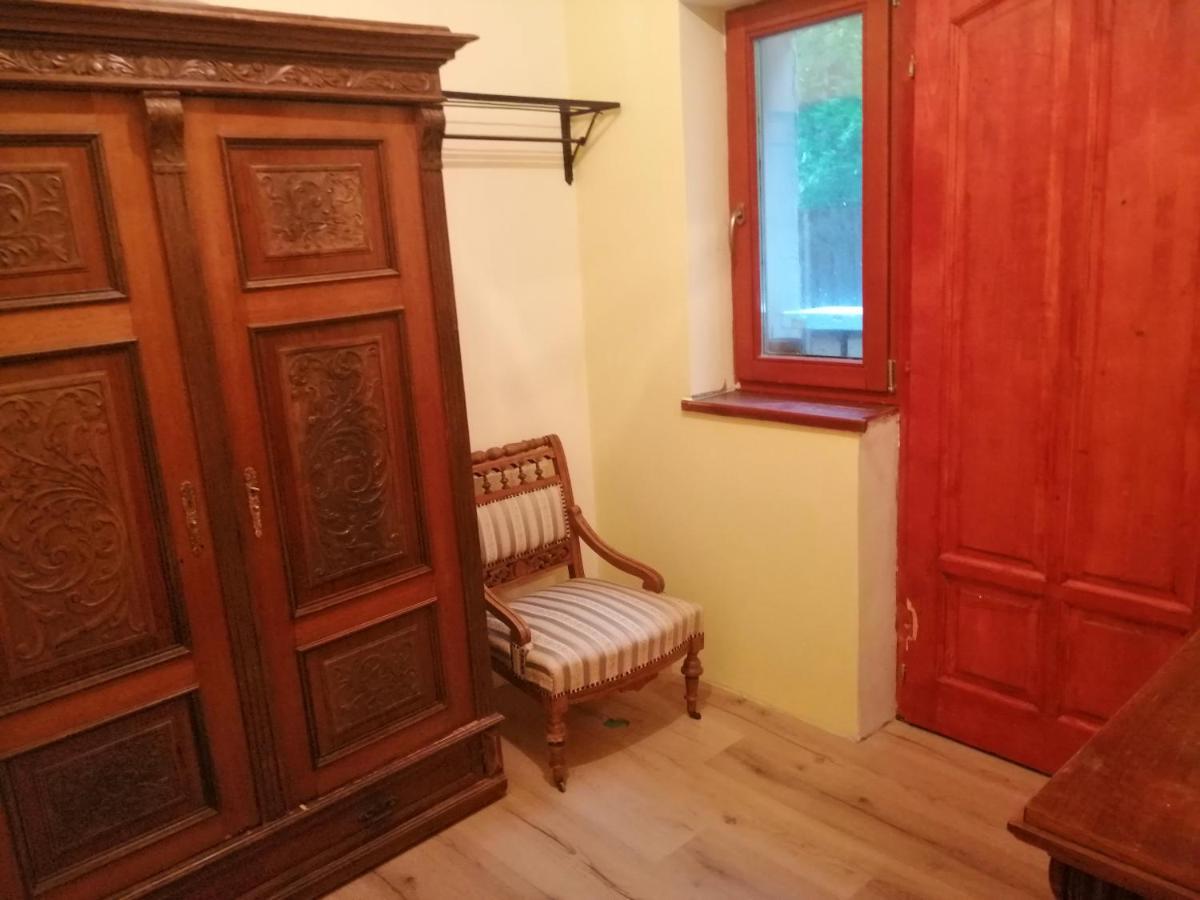 Vizaknai Apartmanhaz Székesfehérvár Eksteriør billede